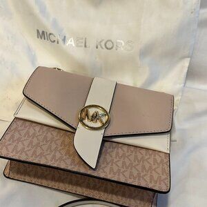 NWOT Michael Kors Greenwich Crossbody Bag With Dust Bag